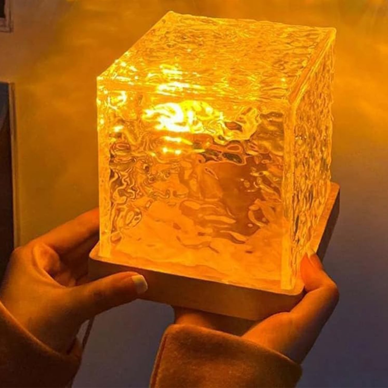 AuroraBorealis, o lampă decorativă cu efect de lumini nordice - Image 6