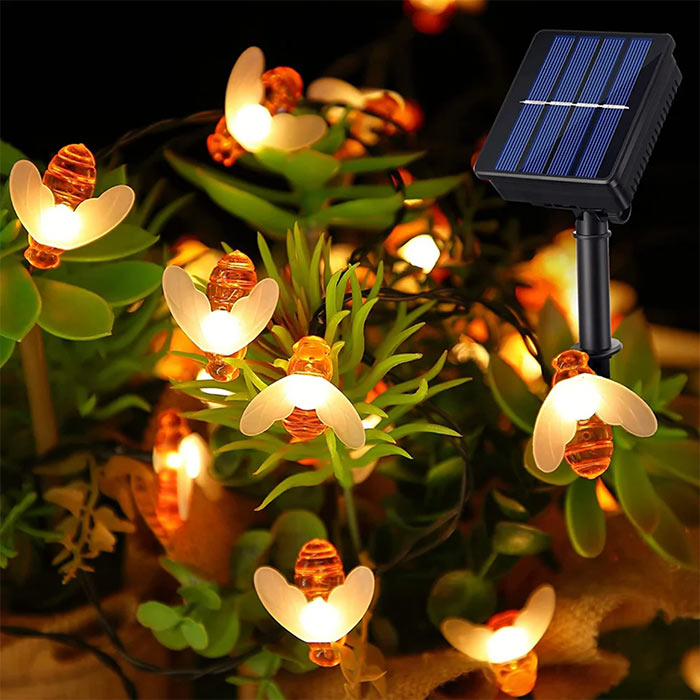 30 de lumini LED pe un lanț de 6,5 metri!