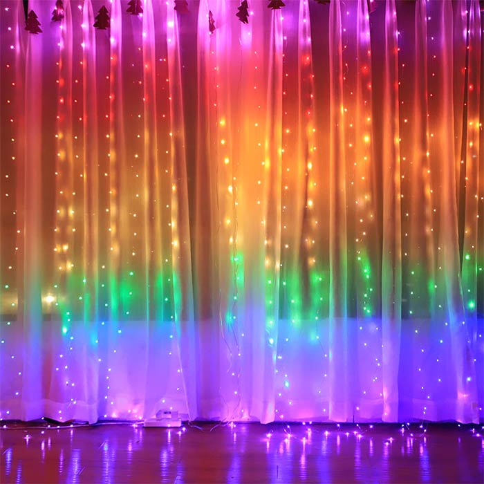 ColorfulCurtain, o perdea ușoară cu 300 de lumini LED colorate - Image 3