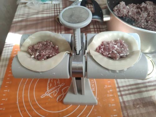 DumplingsMold, instrument de bucătărie pentru diverse paste umplute, colțunași - Image 8