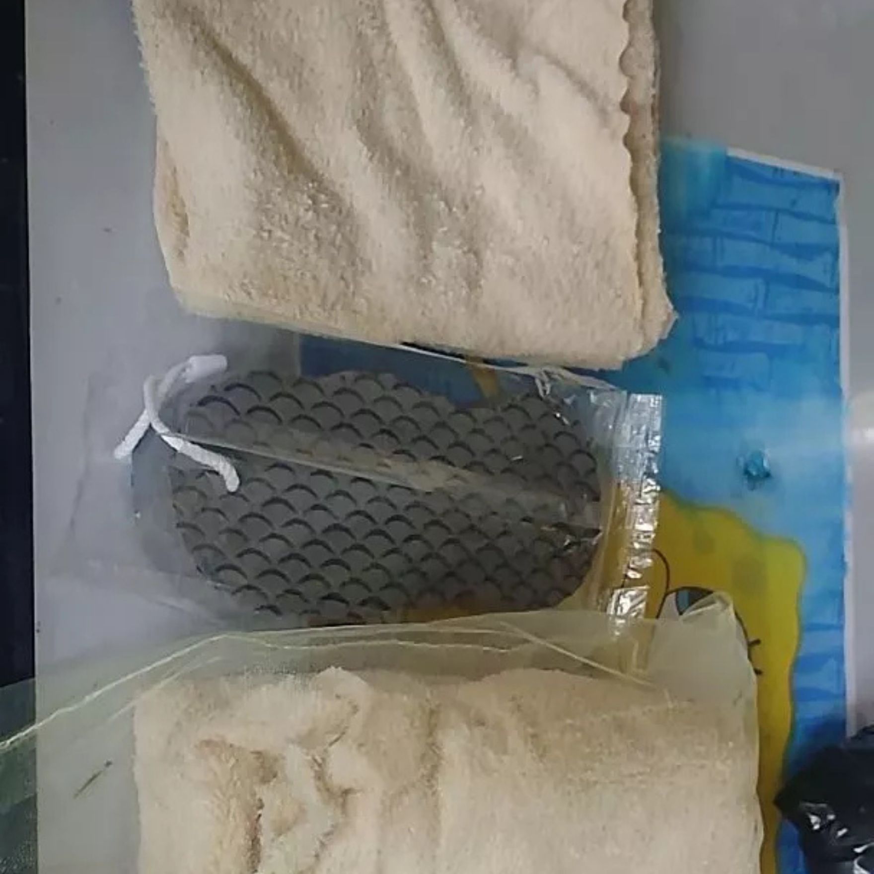 ExfoSponge, burete exfoliant pentru piele - Image 7