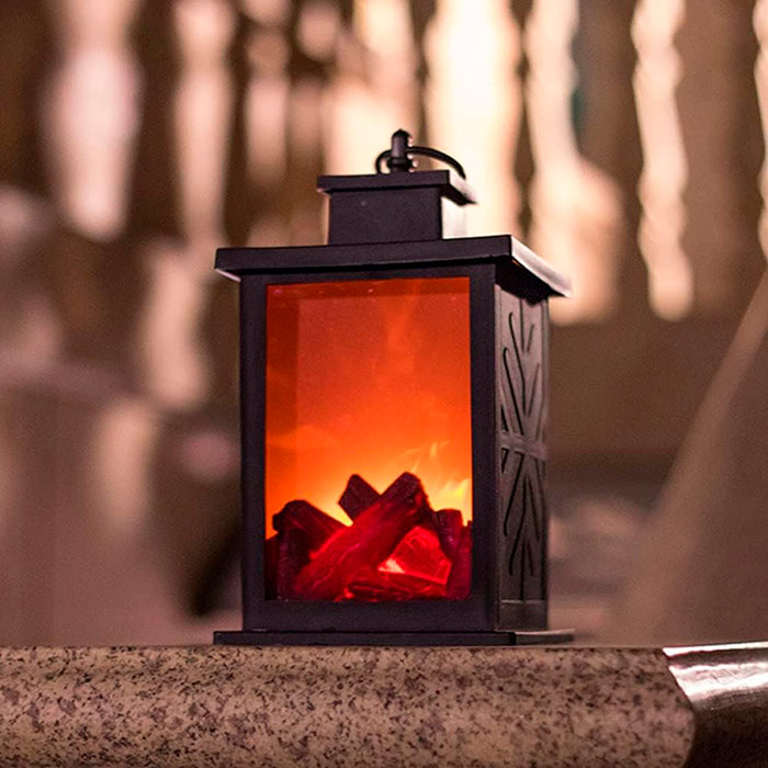 FireLantern, o lampă decorativă cu aspect de șemineu și un foc virtual - Image 3