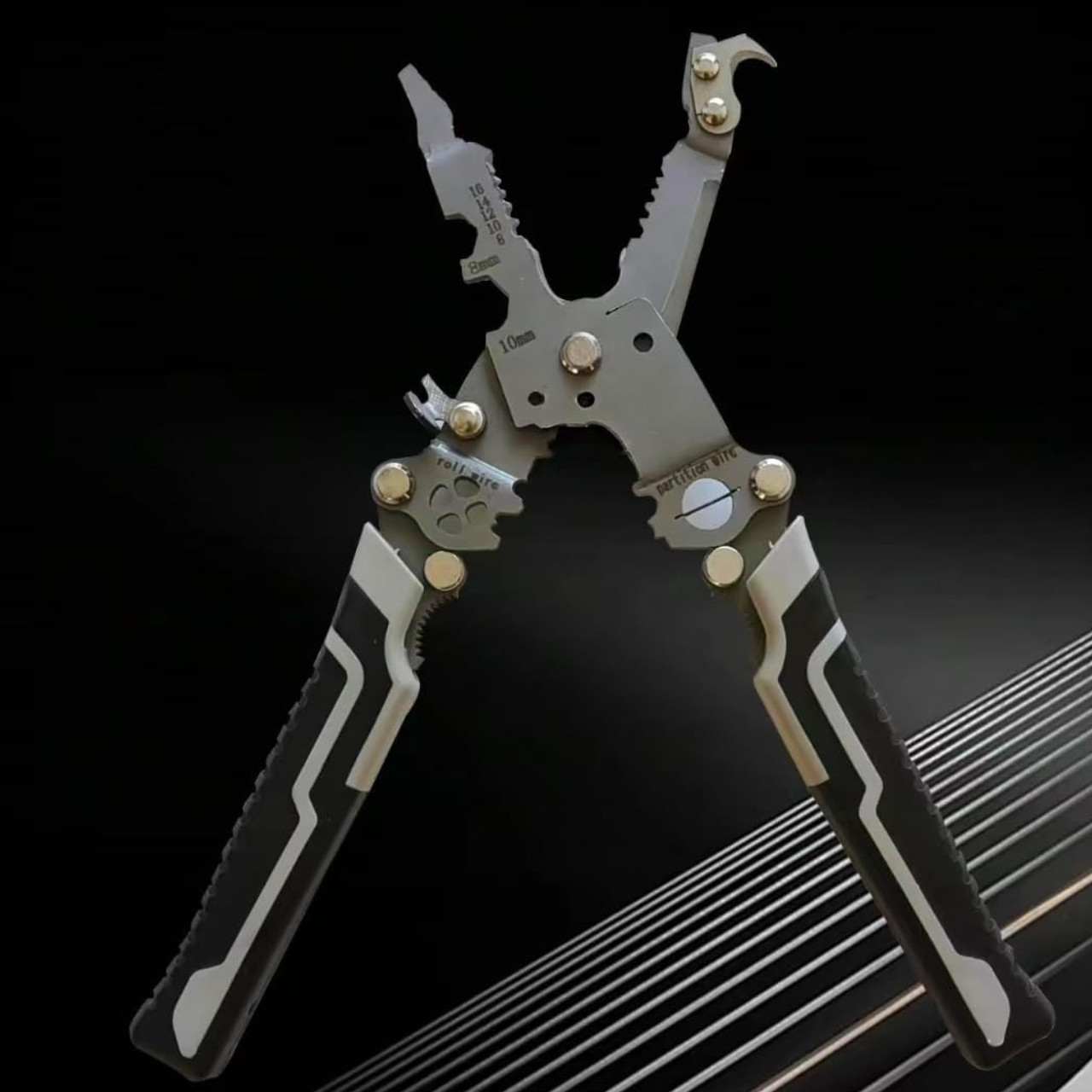 FoldStripper, tăietor de sârmă multifuncțional - Image 2