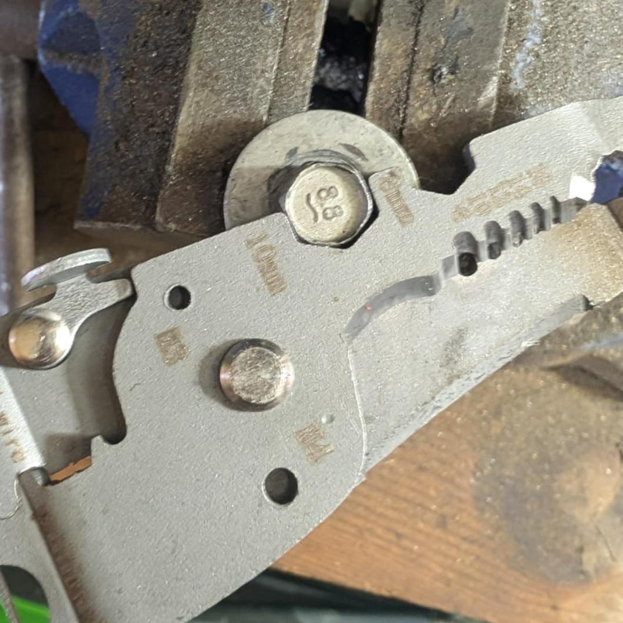FoldStripper, tăietor de sârmă multifuncțional - Image 5