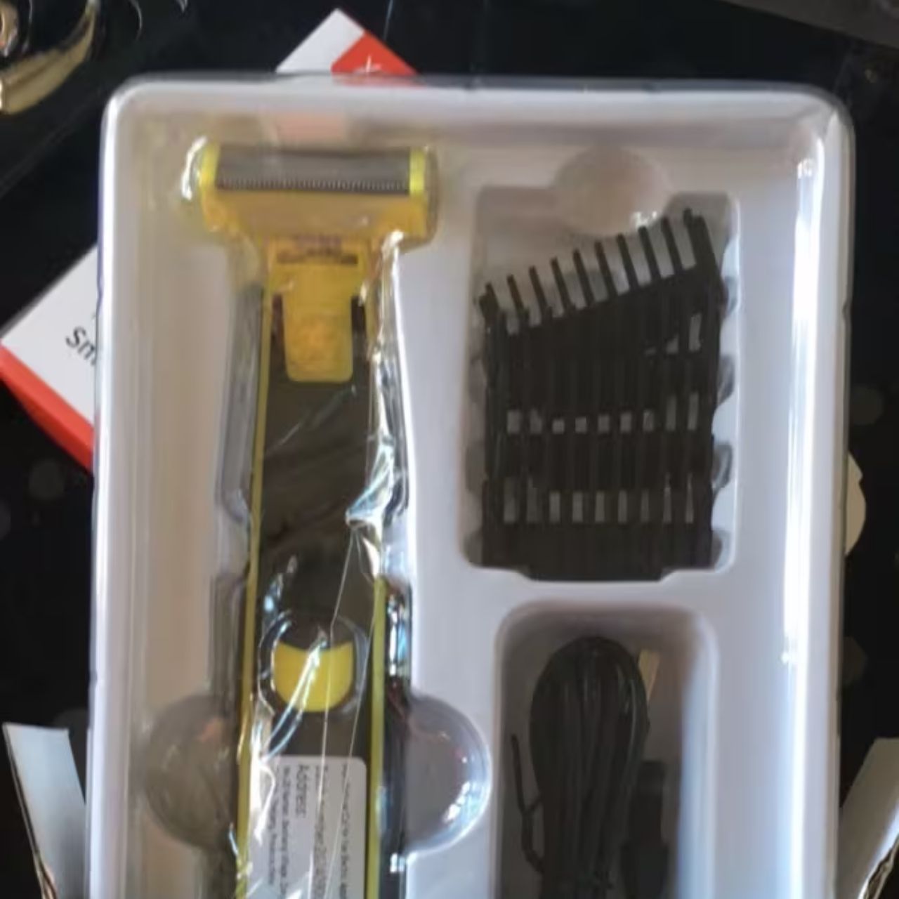 FullBodyShaver, aparat de ras electric pentru barbă și corp - Image 7