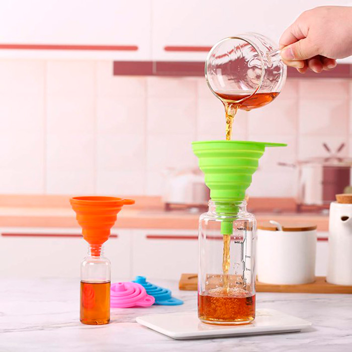 Funnel, un pâlnie pliabilă din silicon pentru turnarea lichidelor și a altor alimente - Image 5