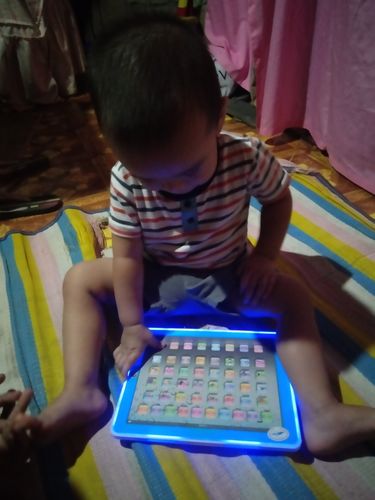 LearningTablet, un jucărie interactivă pentru învățarea numerelor, literelor și cuvintelor în limba engleză - Image 3