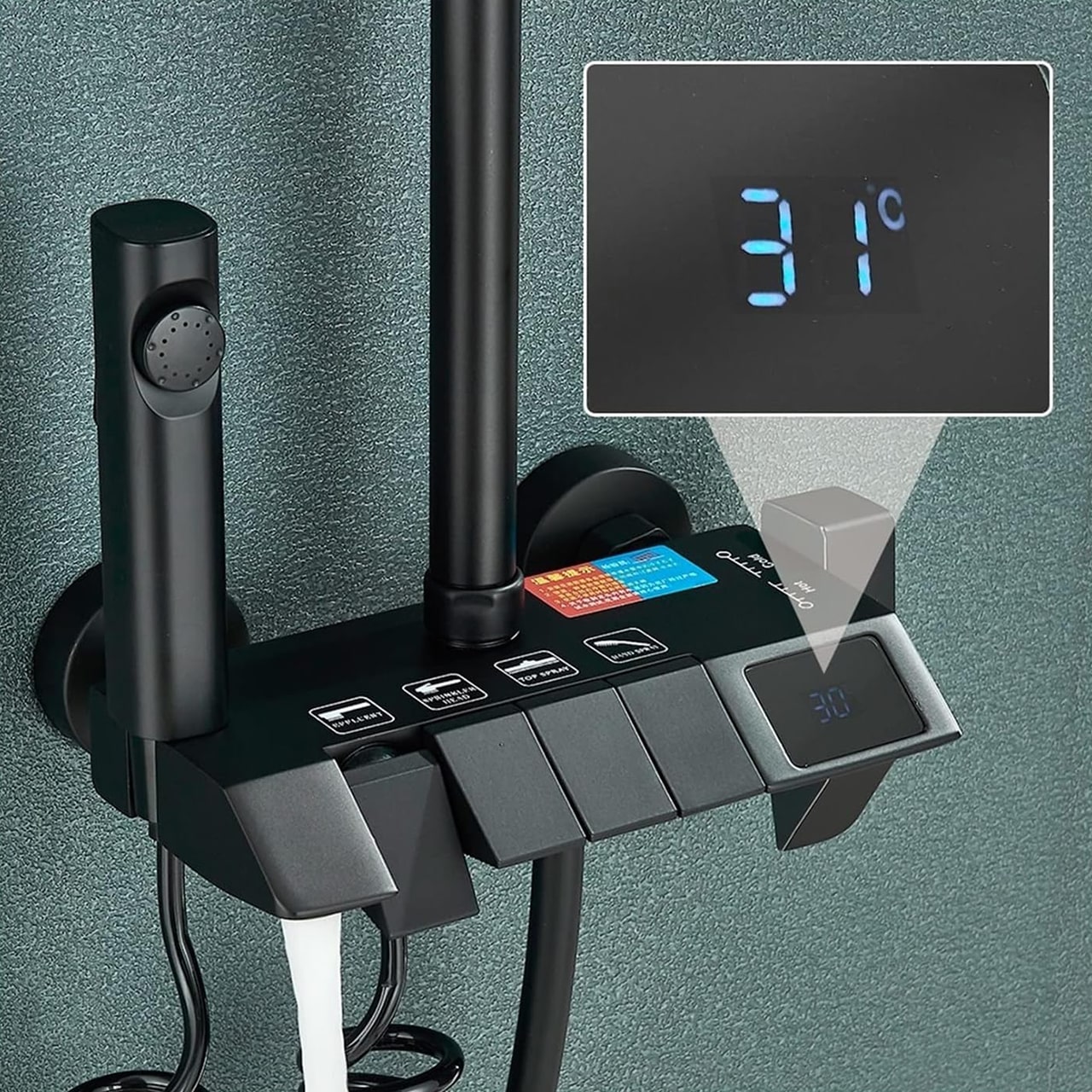 Design modern cu display digital LED pentru temperatura apei.