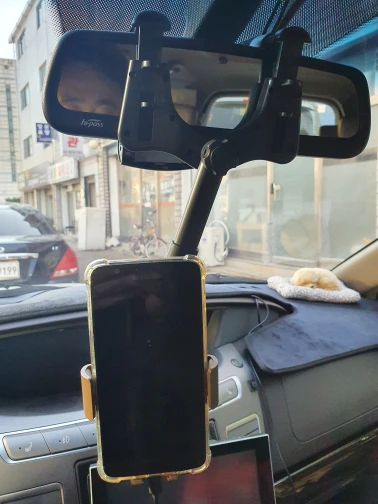 RotatableCarHolder, suport pentru telefon la 360 de grade care se montează pe oglinda retrovizoare - Image 2