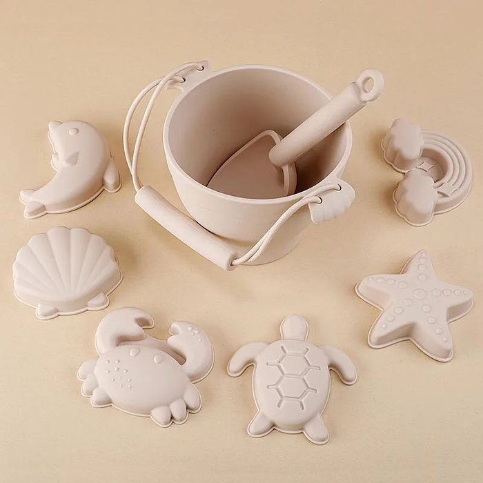 SandBucket, set de jucării pentru nisip de 8 piese pentru copii - Image 4