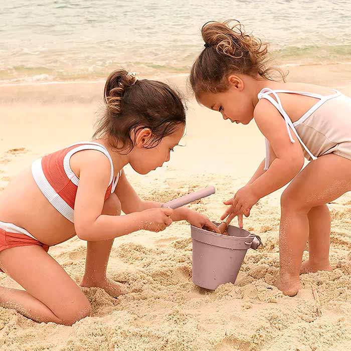 SandBucket, set de jucării pentru nisip de 8 piese pentru copii - Image 5