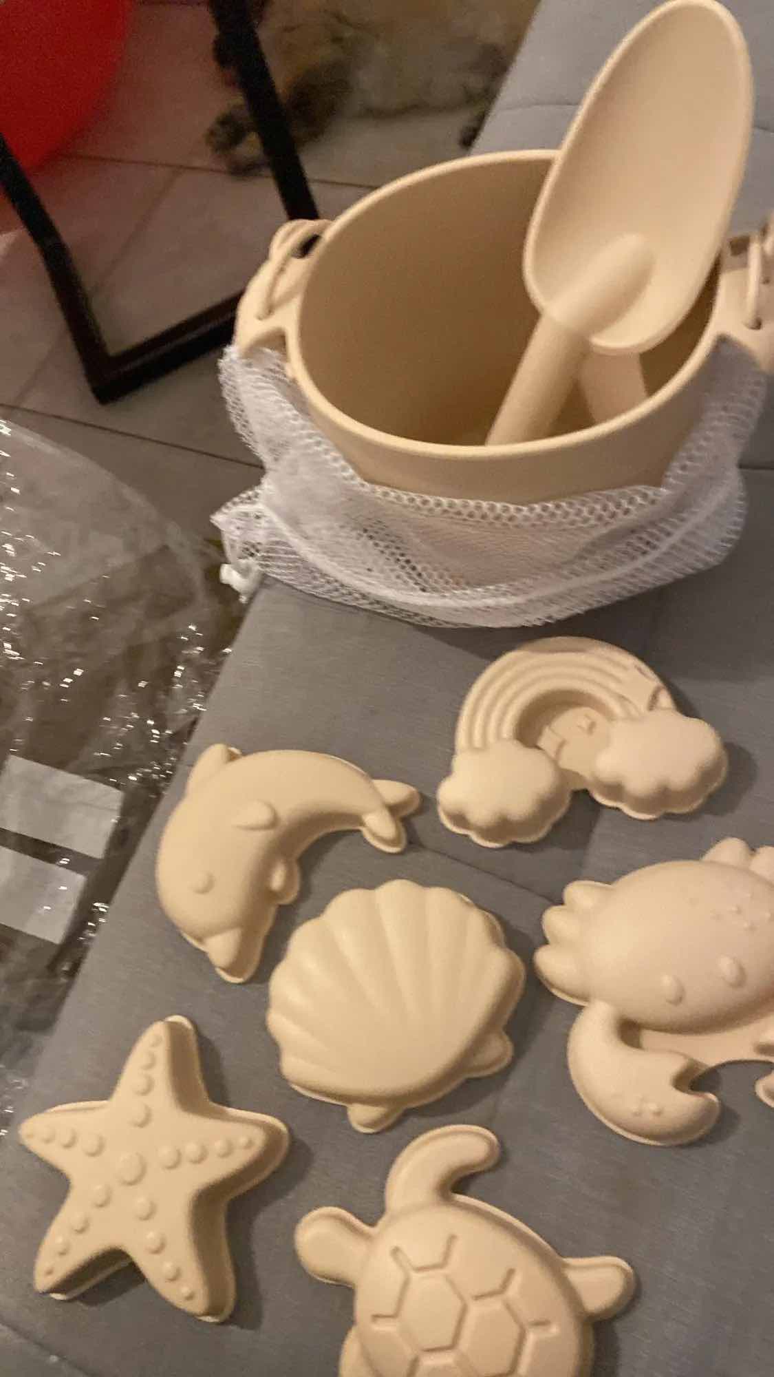 SandBucket, set de jucării pentru nisip de 8 piese pentru copii - Image 10